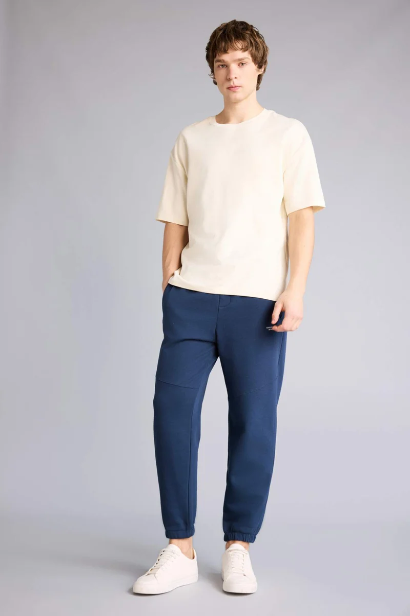ديفاكتو Regular Fit Sweatpants