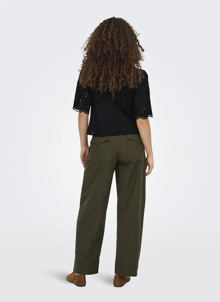 ONLY Short-Sleeve Embroidered Bow Top
