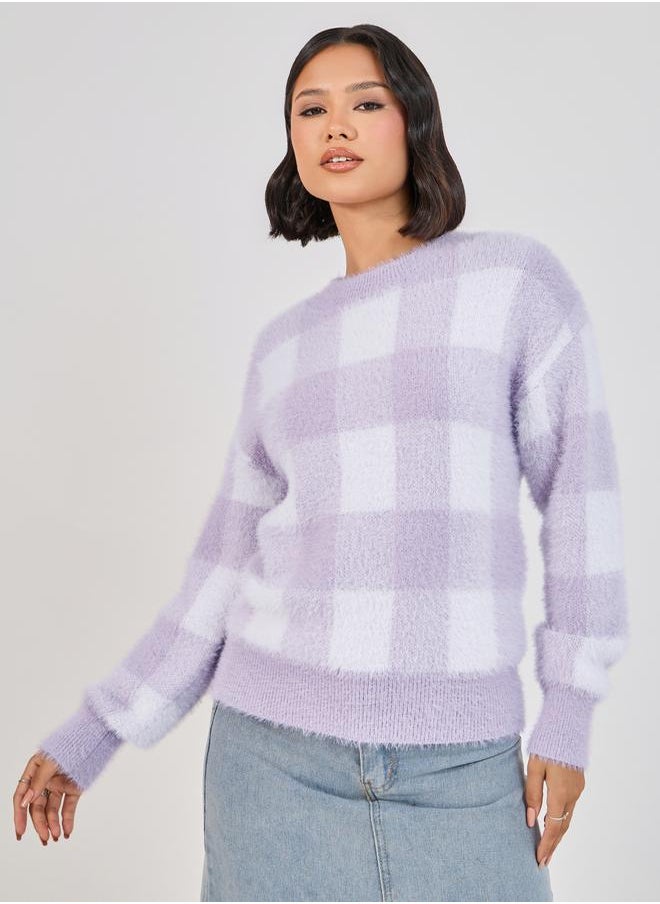 Regular Fit Regular Length Fuzzy Yarn Checked Sweater - pzsku/Z0E2B209D66EBBADBEB0FZ/45/_/1732177912/e69a8edd-966e-4700-97b5-3b5589f2f593