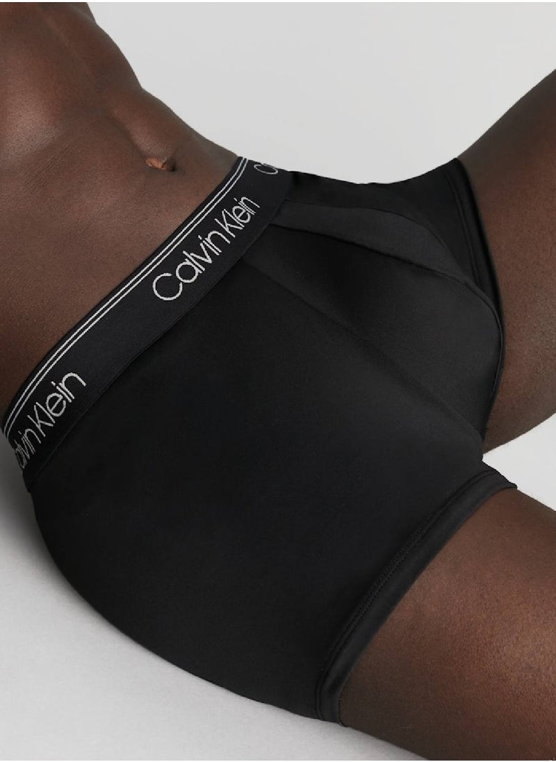 CALVIN KLEIN - Men's 3 Pack Low Rise Trunks - Micro Stretch -  microfibre jersey, Multi - Image 1