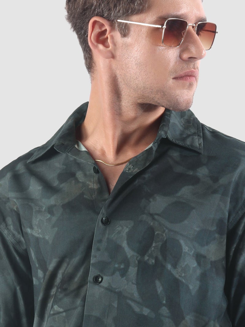 بيونغ قميص فيسكوز بطبعة استوائية رمادية - Image 5