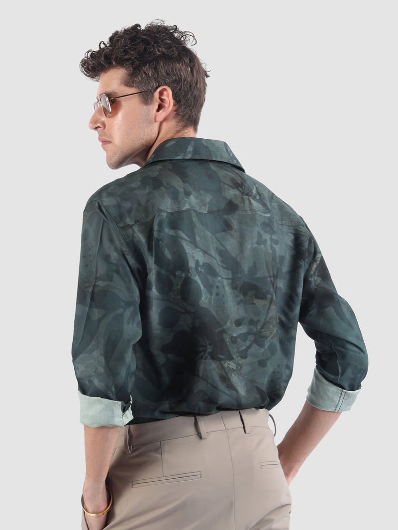 بيونغ قميص فيسكوز بطبعة استوائية رمادية - Image 3