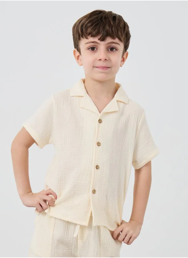 Styli Styli Textured Buttoned Short Sleeve Shirt
