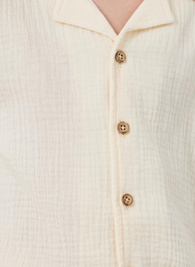 Styli Textured Buttoned Short Sleeve Shirt - Image 4