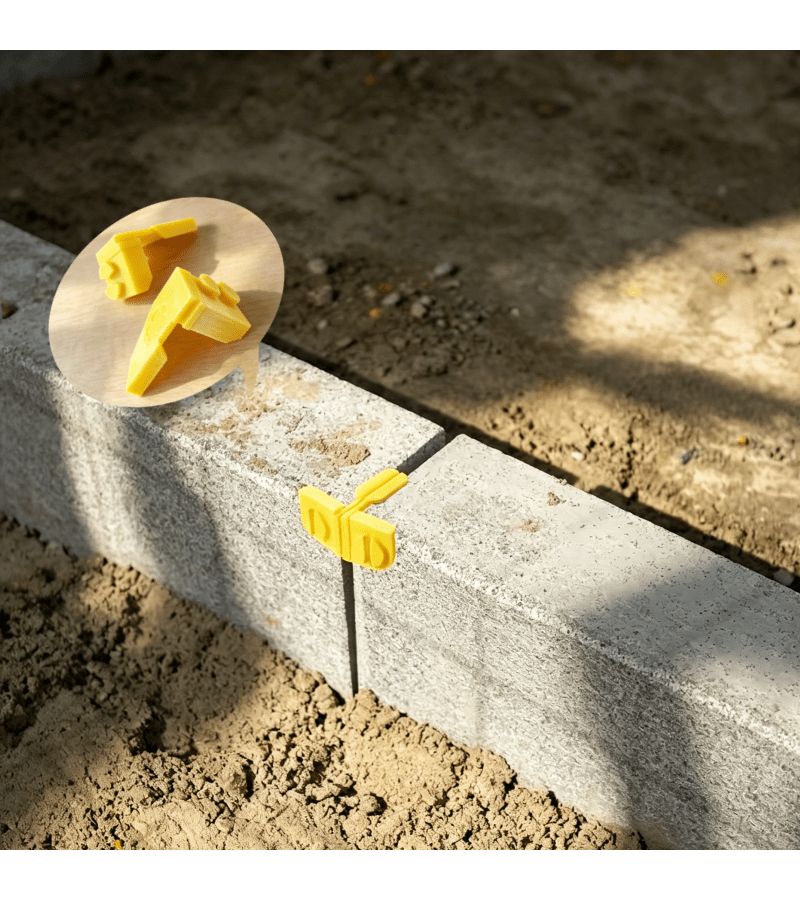 2Pcs Plastic Bricklaying Work Line Anchor Angle Code Yellow Construction Site Line Fixing Device Brick Block Corner Line Clip Bricklaying Auxiliary Tool Gift For Masons And Bricklayers - Image 3
