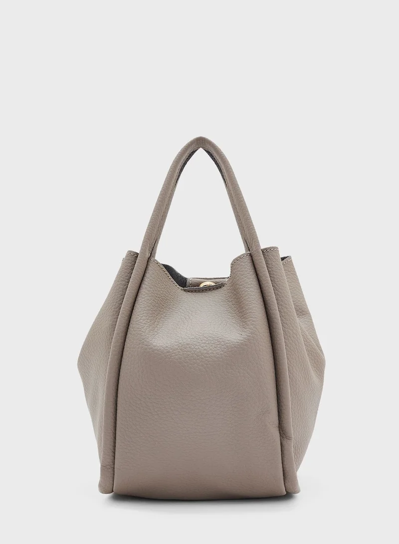 ايلا Essential Tote Bag