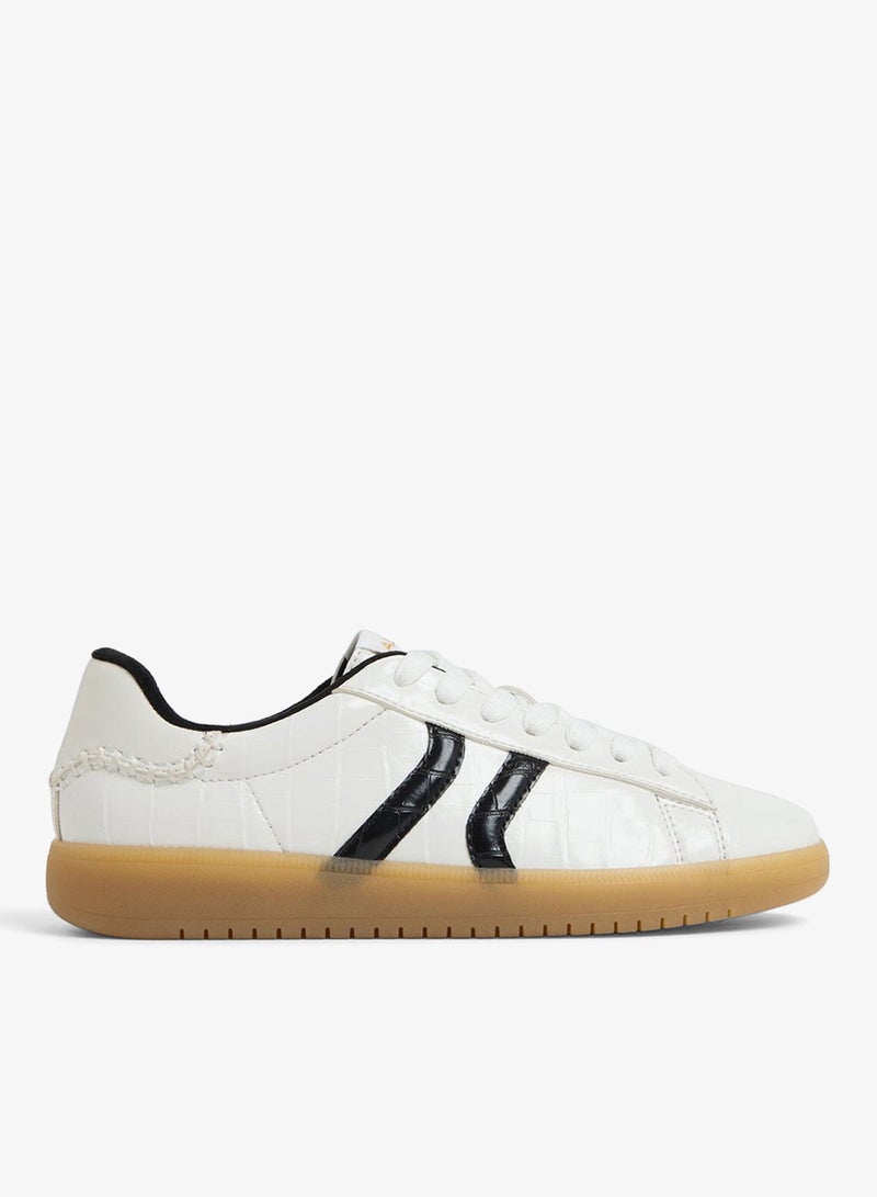 الدو سنيكرز برباط منخفض - Image 1