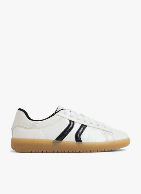 Chicsneaker low top sneakers
