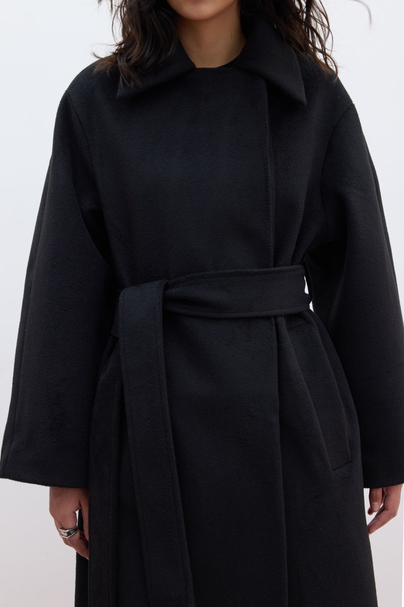 Manuka Plain Closure Cashmere Coat Black  - Image 5