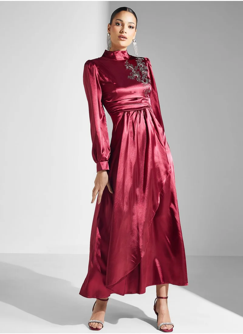 Khizana Embroidered Detail Shimmer Dress