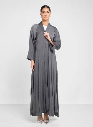 عباية مطوية مع الشيلة - pzsku/Z0E3CABD6D83558937EC6Z/45/_/1742986007/8c5863e2-a8a0-4960-b922-35cbb82dc85f
