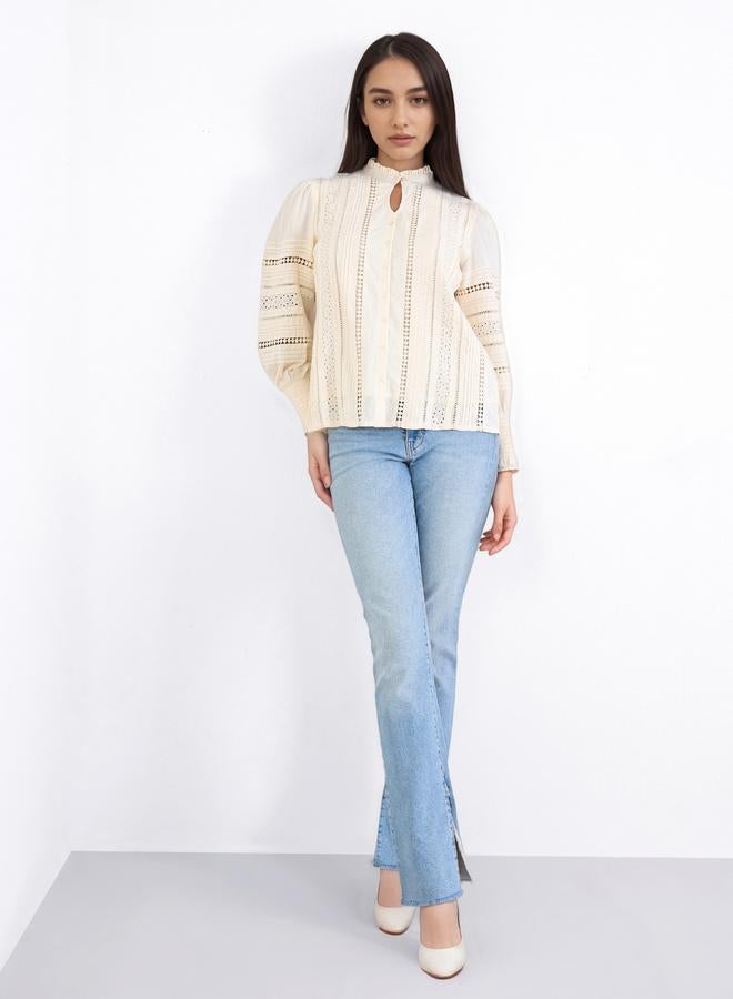 ستايلي بلوزة بتفاصيل شيفلي وأكمام طويلة - Image 2