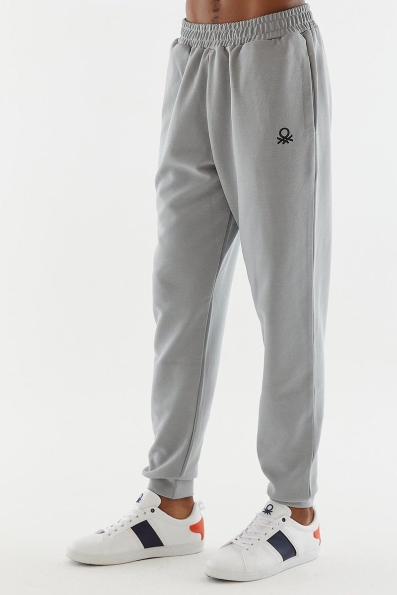 UNITED COLORS OF BENETTON Men's Jogger Pants  - Image 2