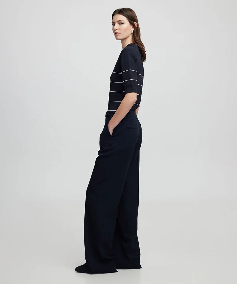 ابيكول Straight Fit Trousers