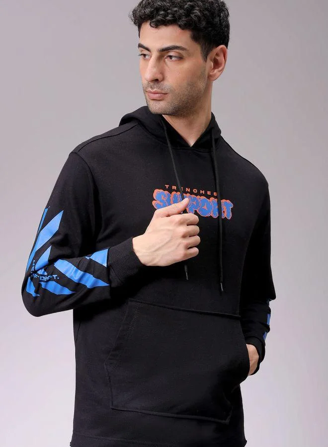 ذا انديان كراج كو Men Regular Fit Placement Print Overhead Hooded Sweatshirt