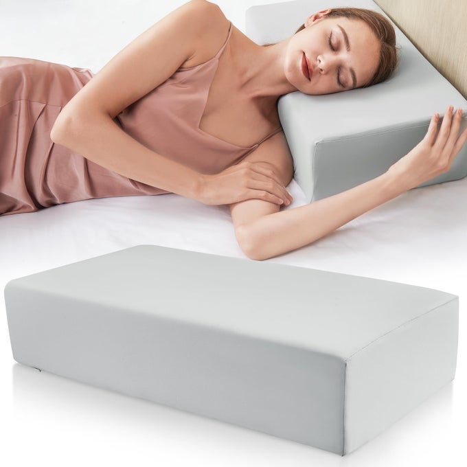 CUBE MEMORY FOAM PILLOW FOR SIDE SLEEPERS SQUARE PILLOWS FOR NECK AND SHOULDER PAIN RELIEF ANTI SNORE PILLOWS WITH WASHABLE PILLOWCASE GRAY 24X12X5
