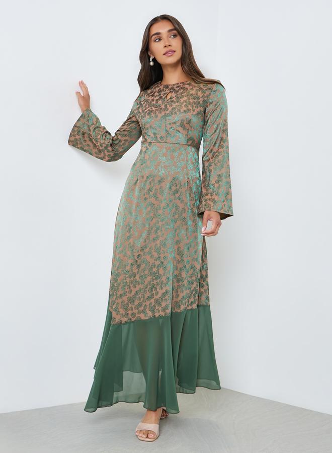 Styli Women Green Floral Print Contrast Hem A-Line Maxi Dress - Image 1