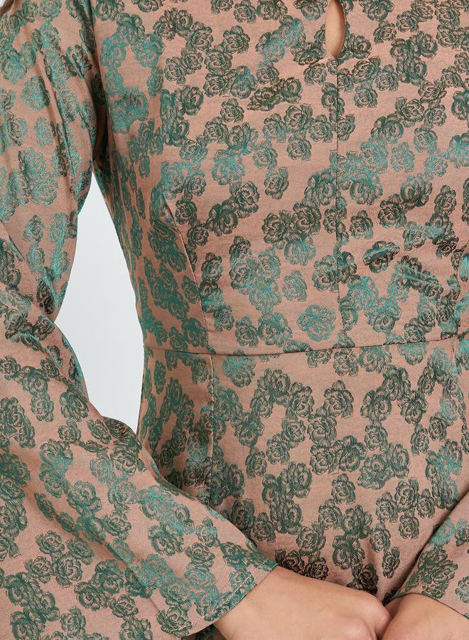Styli Women Green Floral Print Contrast Hem A-Line Maxi Dress - Image 3