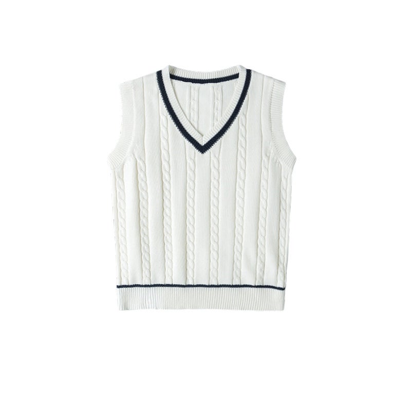 Women's V-Neck Cable Knit Vest - Image 5