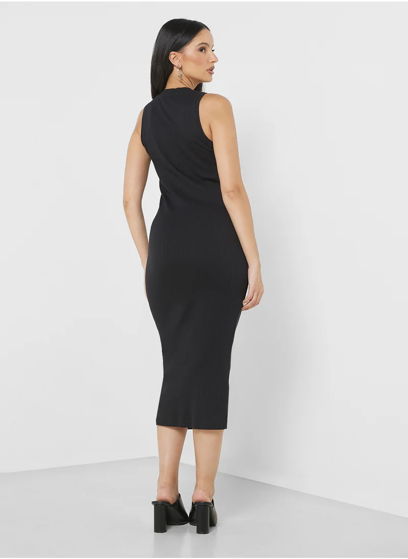 فيرو مودا Round Neck Sleeveless Midi Dress