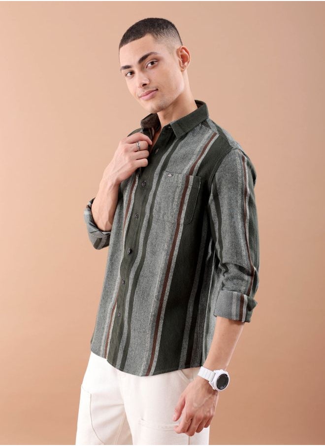The Indian Garage Co Men Slim Fit Checkered Full Sleeves Cutaway Collar Casual Shirt  - Image 3