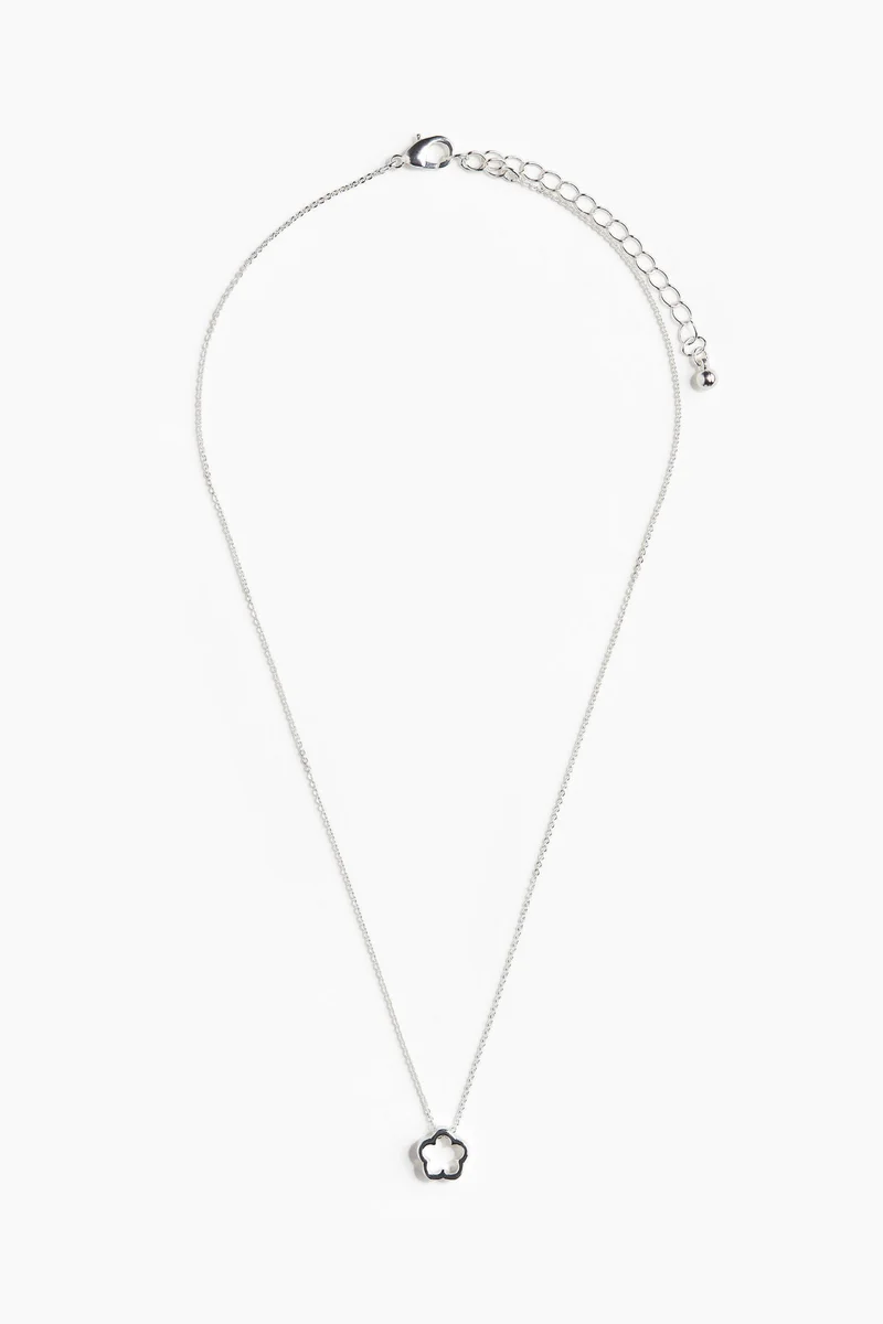 اتش اند ام قلادة بحلية على شكل زهرة