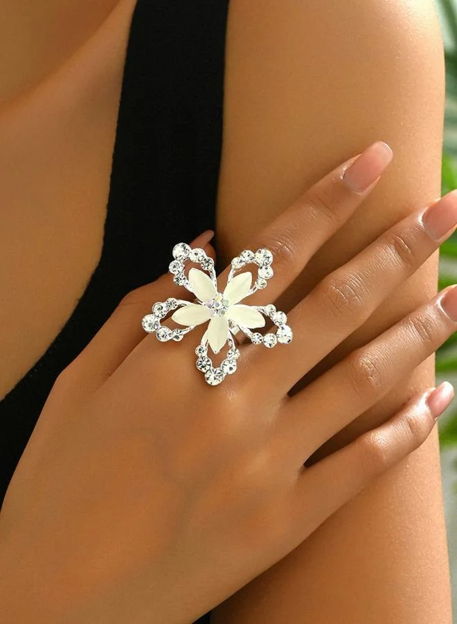 تايك تو خاتم مزين بشكل زهرة فضية