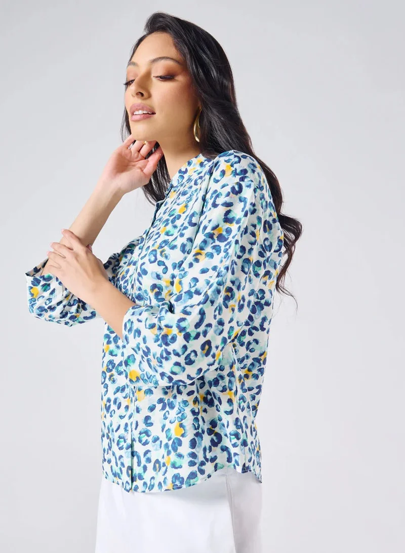Zigzag Mandarine Collar Blue Printed Roll Up Sleeve Top
