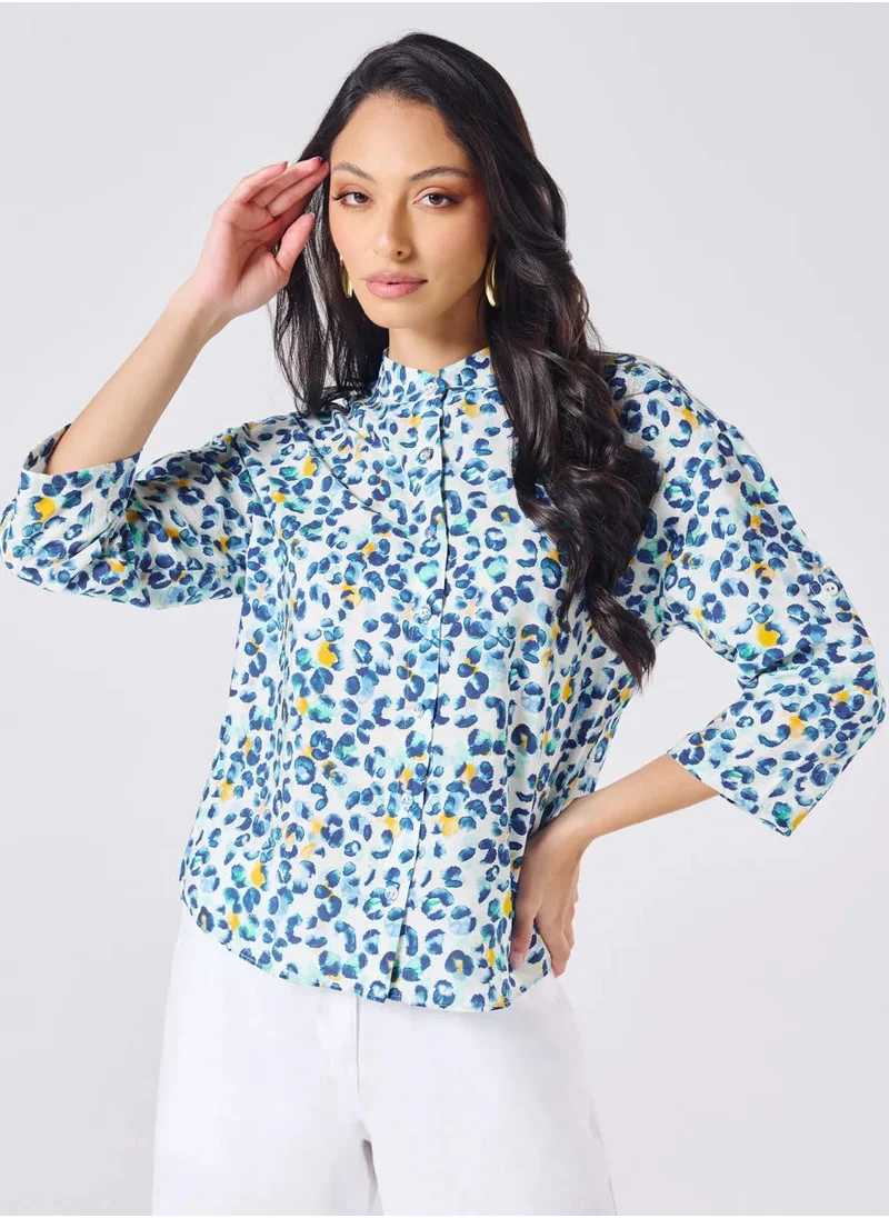 Zigzag Mandarine Collar Blue Printed Roll Up Sleeve Top