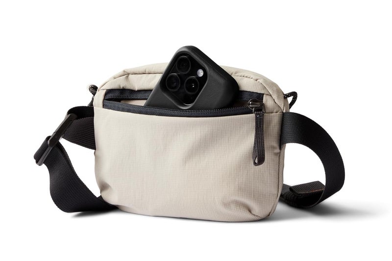 Bellroy Lite Belt Bag (versatile crossbody bag, fanny pack) - Ash - Image 4