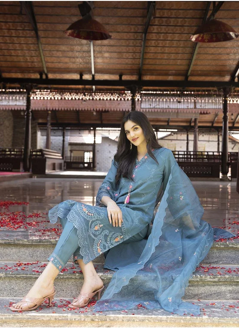 ISHIN Straight Fit Embroidered Pattern Round Neck Three-Quarter Sleeves Blue Colour Knitted Cotton Kurta Set for Women with Semi Elastic Closure - Blending Tradition with Modern Style