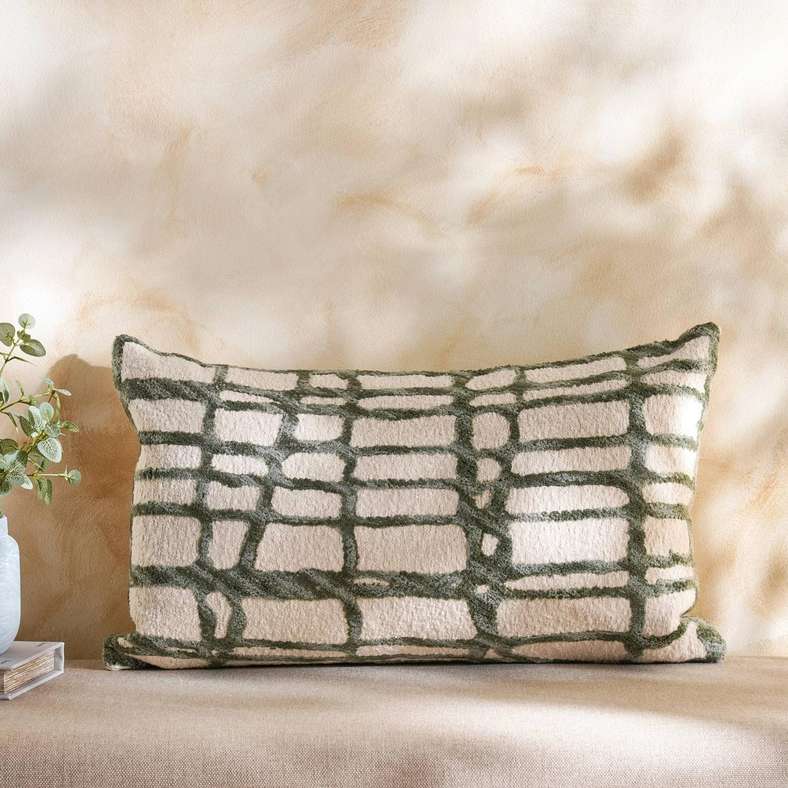 Pan Home وسادة ليون المطرزة - أخضر 35x60 سم