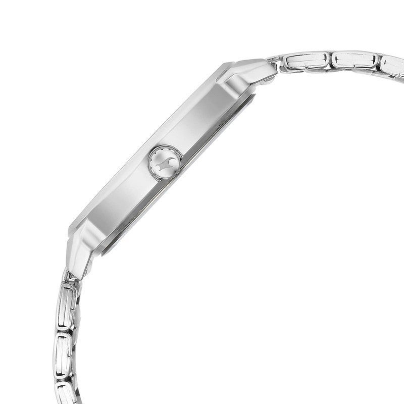 Fastrack Stunners Men Quartz Movement | Crisp White Geometric Pattern Dial with Polished Silver Metal Strap | Modern Minimalist Design - 3278SM04 - Image 2