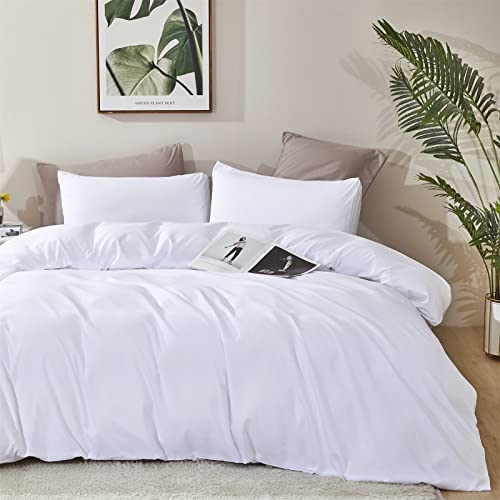 KAREVER White Fluffy Comforter Queen Women Soft White Bedding Men Durable Breathable Blanket Queen Lightweight Bed Comforter - Image 3