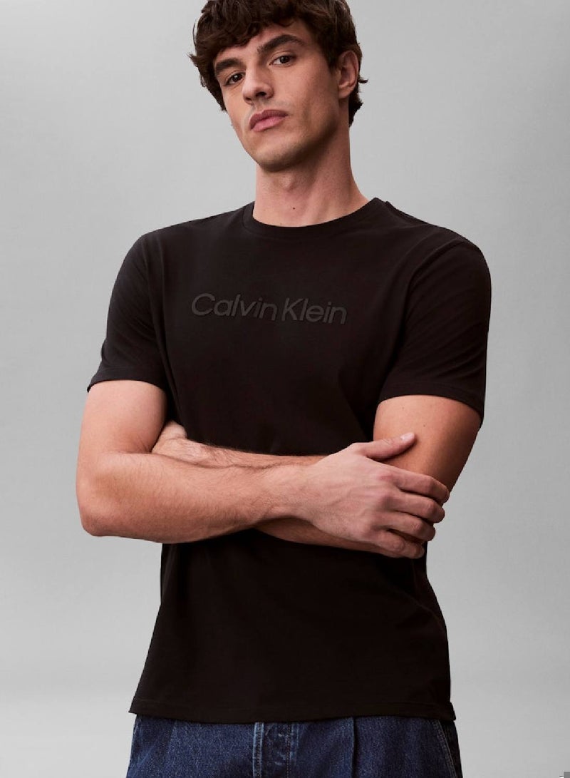 كالفن كلاين تيشيرت بشعار غرافيك - Image 4