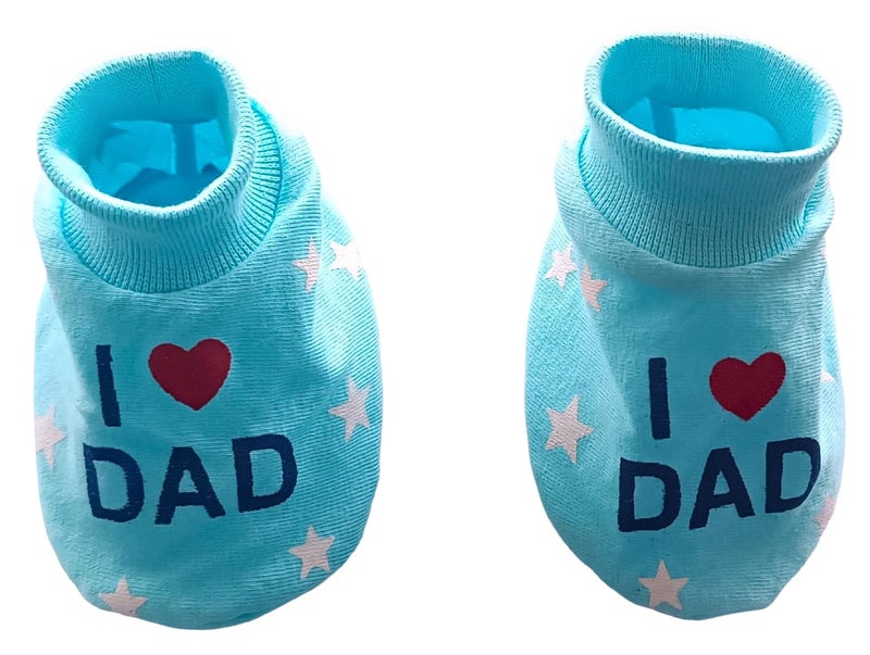 CUTEABLY Cotton Scratch Mittens And Booties for Baby Boys And Girls Newborn, 0-6 Months, Hand Gloves With socks, I Love Mom and Dad Print (pack of 2 Set) - Image 5