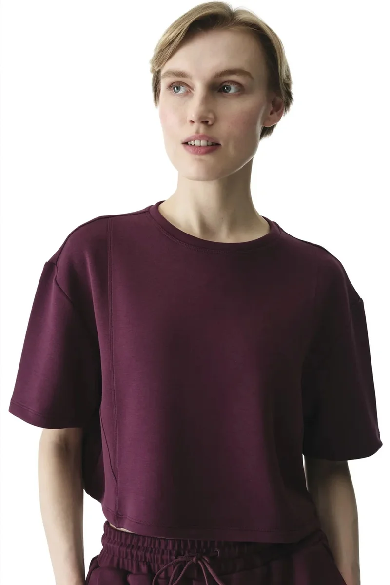 بنتي PENTI Women's SILKY Topstitched T-Shirt FEEL