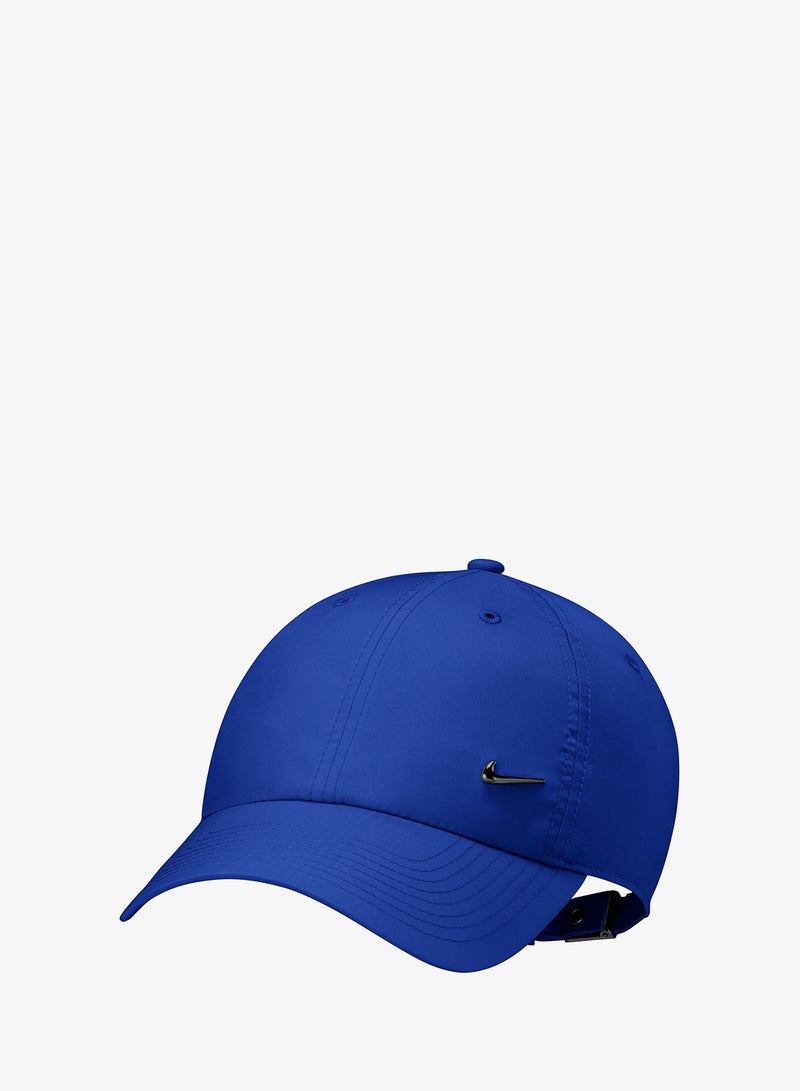 Nike Dri-Fit Club Metal Swoosh Cap - Image 1
