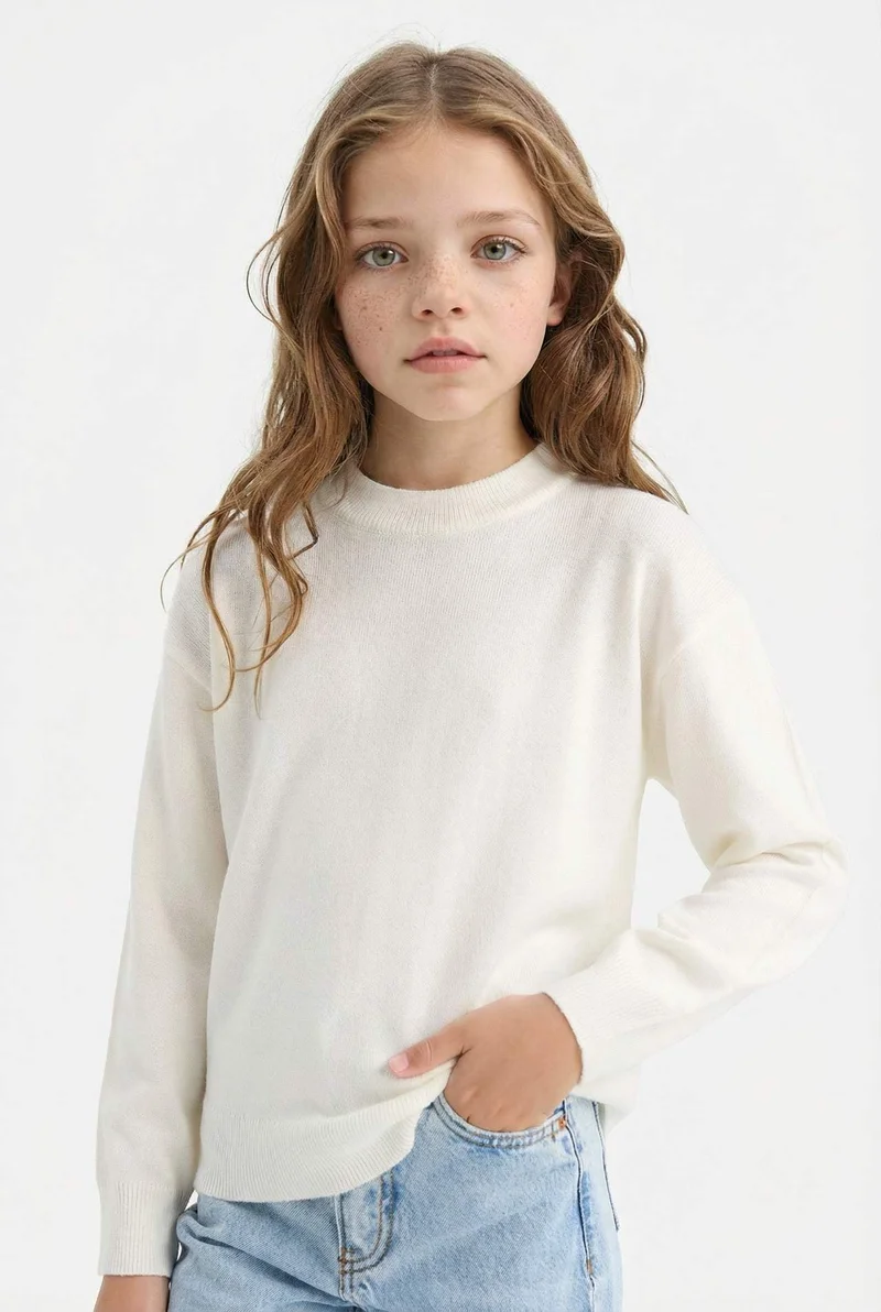ديفاكتو Girl Standard Fit Crew Neck Knit Pullover