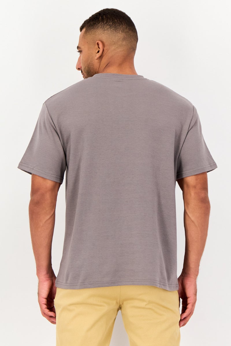 TapouT Men Crew Neck Short Sleeve Textured T-Shirt, Grey - Image 2