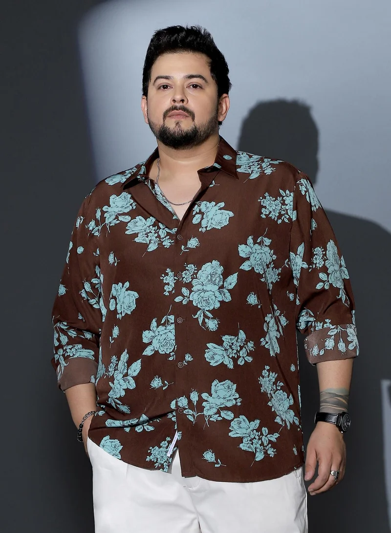 Instafab Plus Instafab Plus Men Contrast-Roses Imprint Shirt | Spread Collar , Long Cuffed Sleeves | Button Closure , Curved Hem | Floral Print Woven Fabric For Street & Casual Wear | Powder Blue & Chocolate Brown