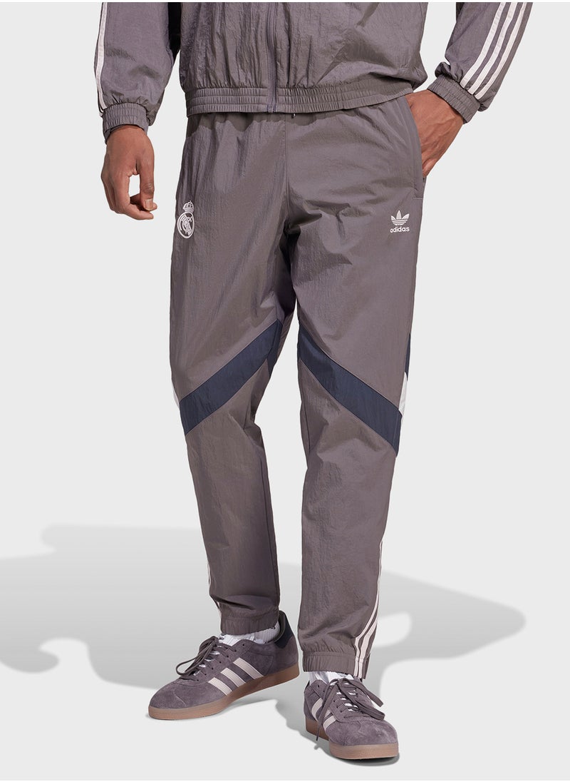 Real Madrid Og Track Pants - pzsku/Z0E68212F31B04C25DBAFZ/45/_/1726816554/d3da3e2f-6dc3-490a-a867-7f8d192584be