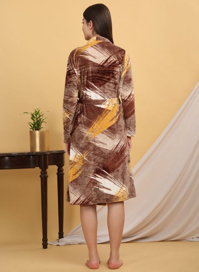 Arrabi Warm Fleece Brown Abstract Fleece Drawstring Knee Length Bath Robe - Image 4