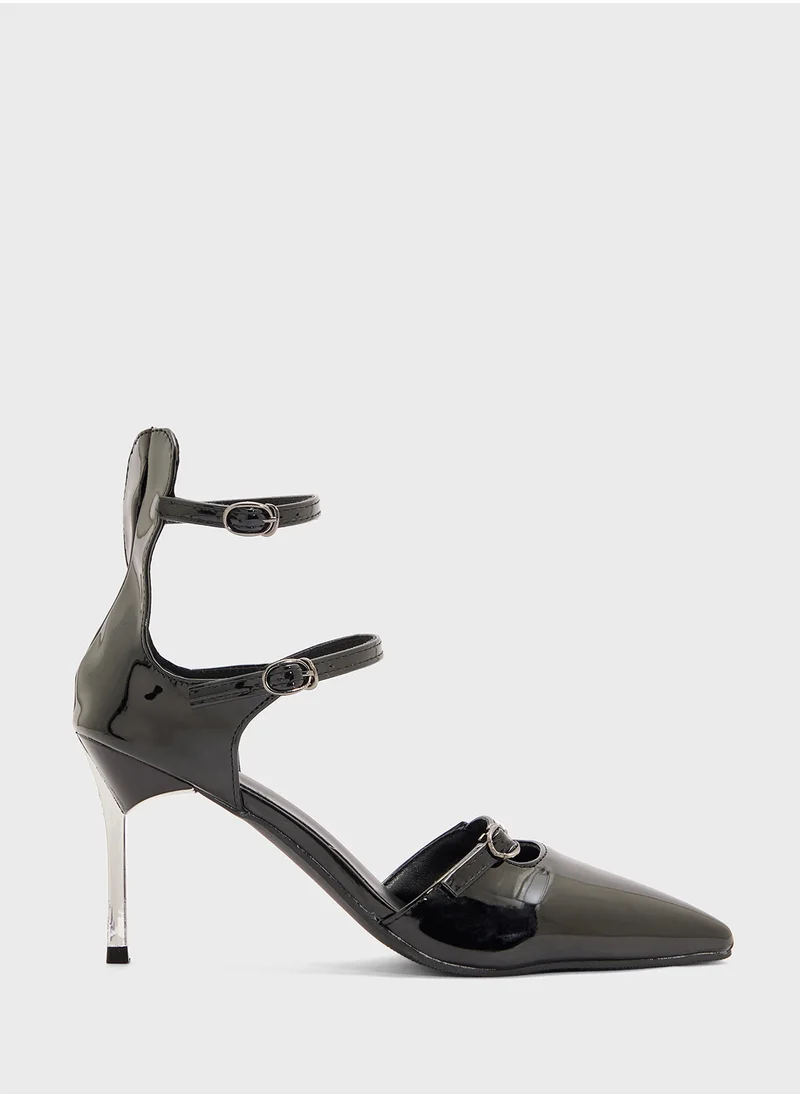 Ginger Stiletto Fashio Pump