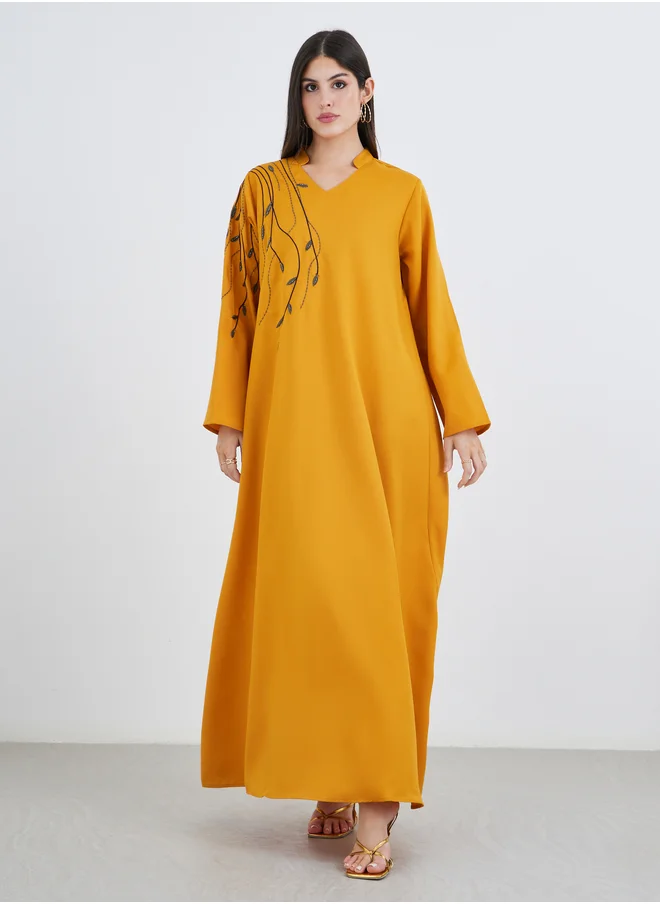 أميرة Amirah Embroidered Collared A-Line Jalabiya