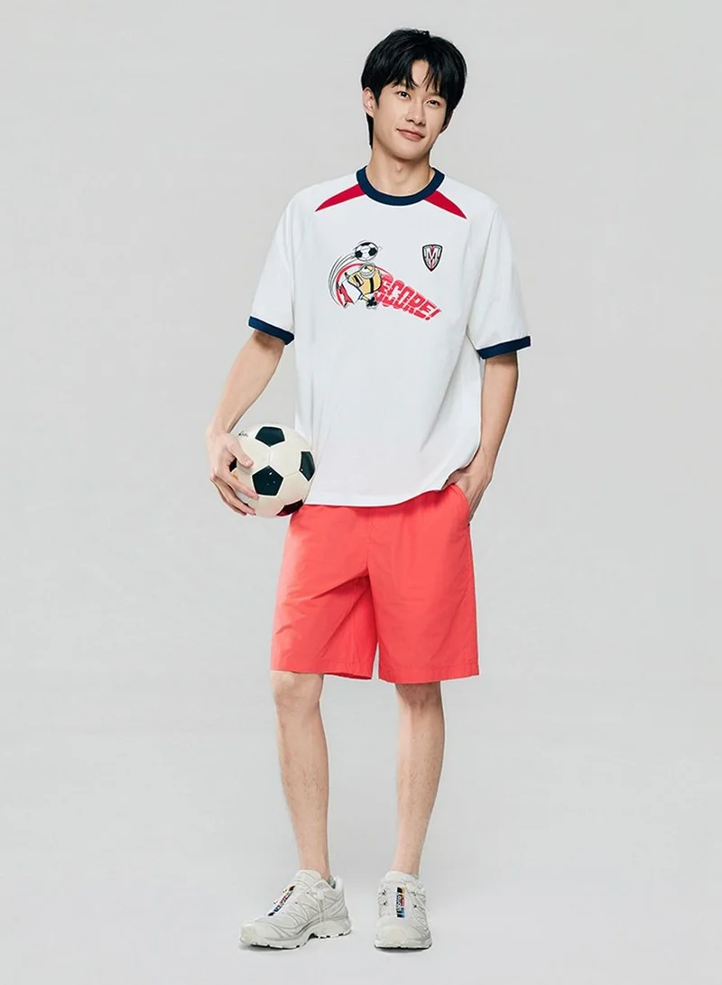 جيوردانو Men Relaxed Raglan Sleeve World Cup Graphic Tee