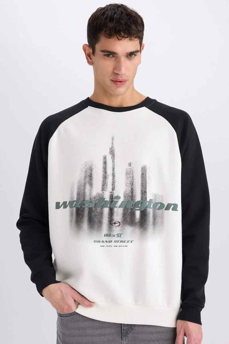DeFacto Oversize Fit Printed Long Sleeve Sweatshirt