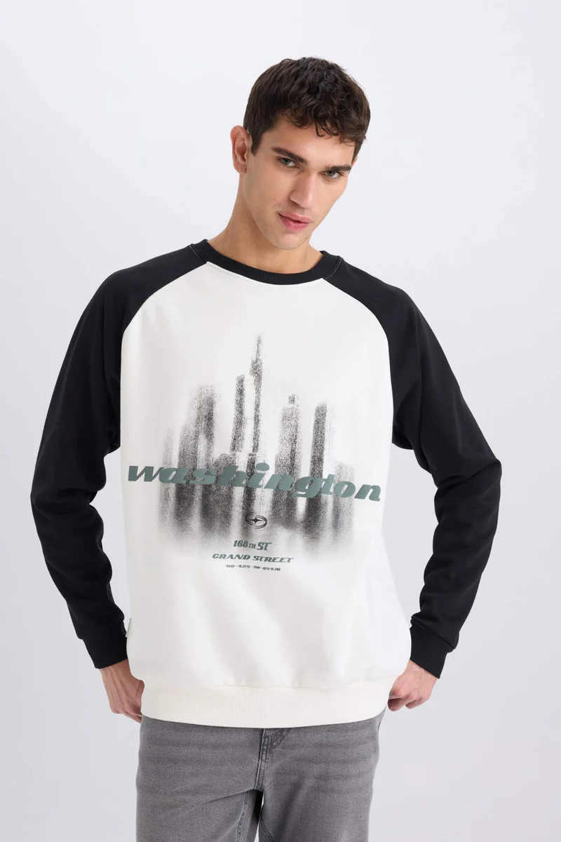 Defacto  Oversize Fit Printed Long Sleeve Sweatshirt for Men | Best Price UAE
