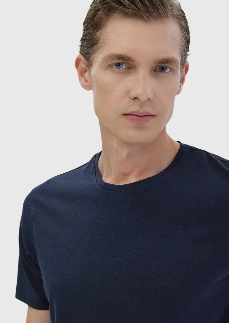 رامسي تيشيرت قطني سادة باللون الأزرق الداكن