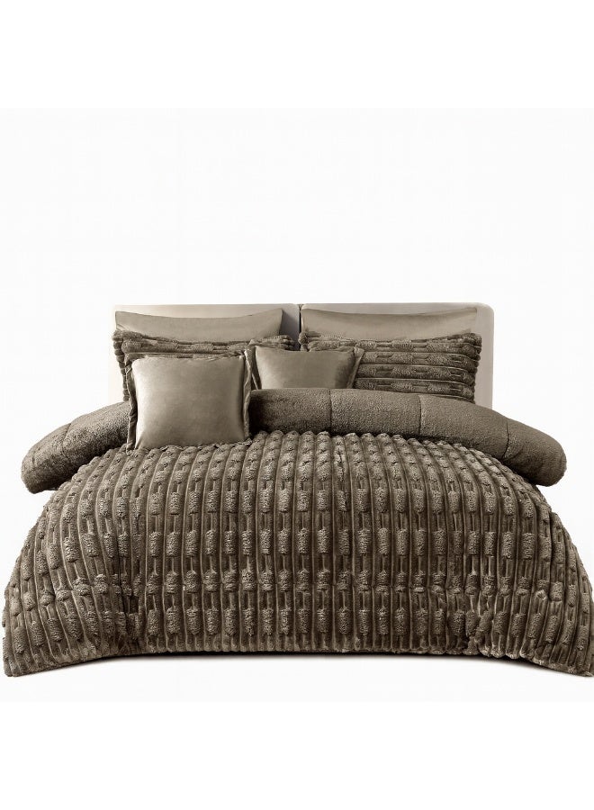 مينج لي مفرش شتوي فاخر وجهين (مخمل × فرو) – طقم لحاف 8 قطع مقاس مزدوج 250×230 سم | تصميم فندقي دافئ وناعم يمنحك راحة وأناقة - Image 5